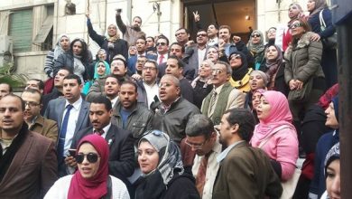 Photo of وقفة احتجاجية بنقابة المحامين لتنفيذ حكم «الإدارية العليا»
