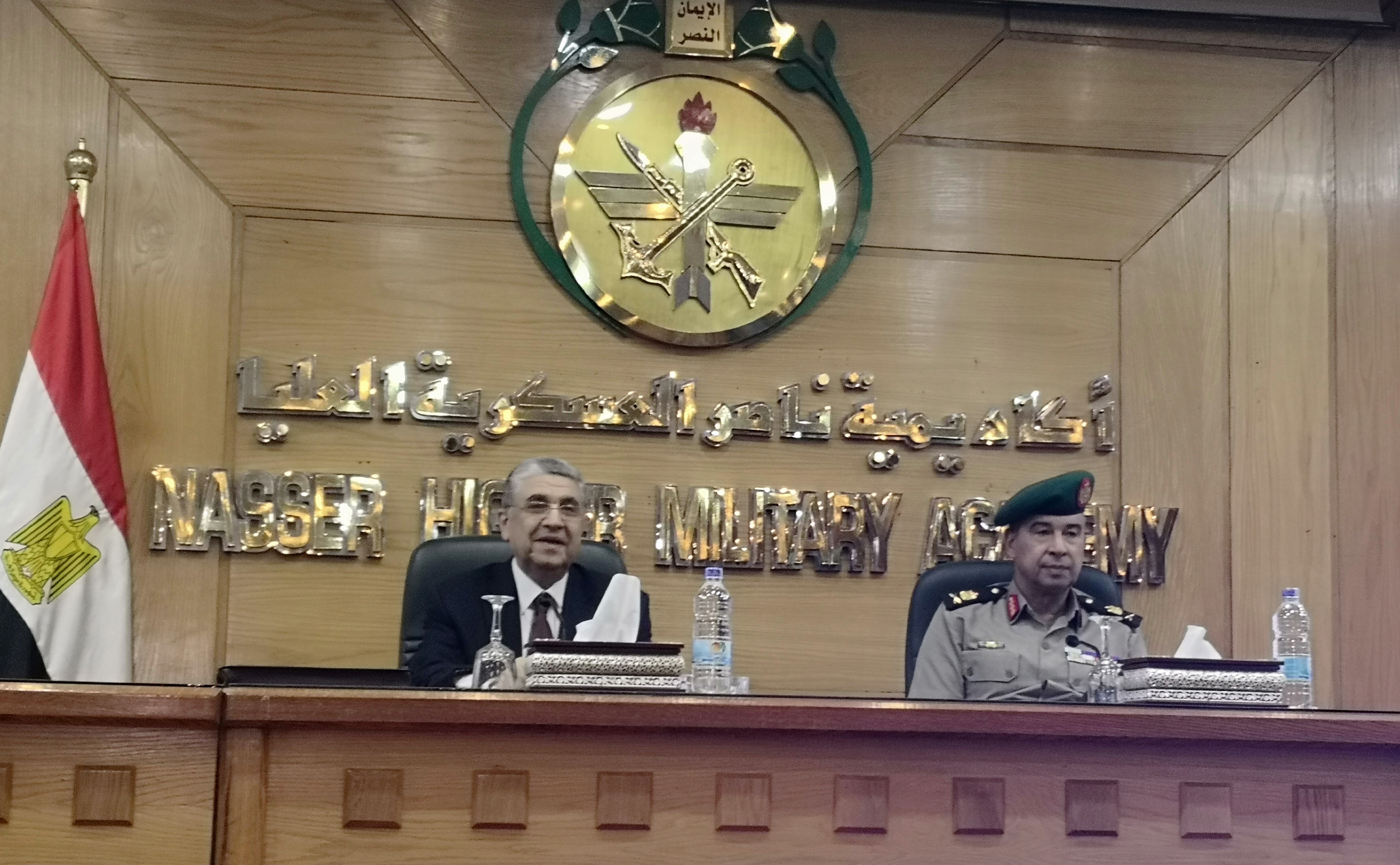 وزير الكهرباء يُشارك في لقاء نقل الخبر بأكاديمية ناصر العسكرية