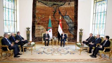Photo of السيسي ورئيس الجزائر يبحثان تعظيم حجم التبادل التجاري بين البلدين (صور)