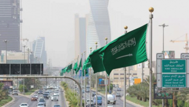 Photo of لأول مرة.. السعودية تسمح رسمياُ بفتح المحلات التجارية بالعمل وقت الصلاة