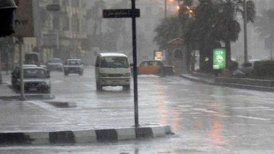 Photo of هطول أمطار متوسطة على مدينتى بورسعيد وبورفؤاد وسط انخفاض درجات الحرارة
