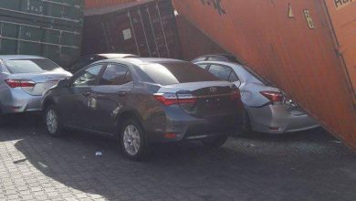 Photo of لودر يتسبب في سقوط 7 حاويات على 14 سيارة بـ«ميناء الإسكندرية»