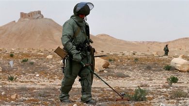 Photo of العثور على ألغام إسرائيلية وأسلحة من مخلفات «داعش» في دير الزور