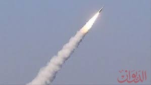 Photo of الدفاع الجوي السعودي يعترض 4 صواريخ للحوثيين فوق جازان