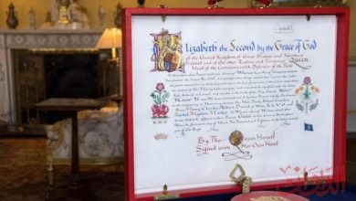 Photo of الملكة إليزابيث تعطي موافقتها الرسمية على زفاف حفيدها الأمير هاري