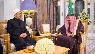 Photo of شيخ الأزهر يلتقي الملك سلمان بالسعودية