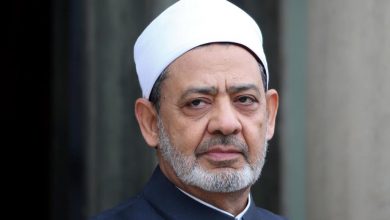 Photo of الإمام الأكبر يوافق على صرف مكافأة 800 جنيه لجميع العاملين بالمناطق الأزهرية